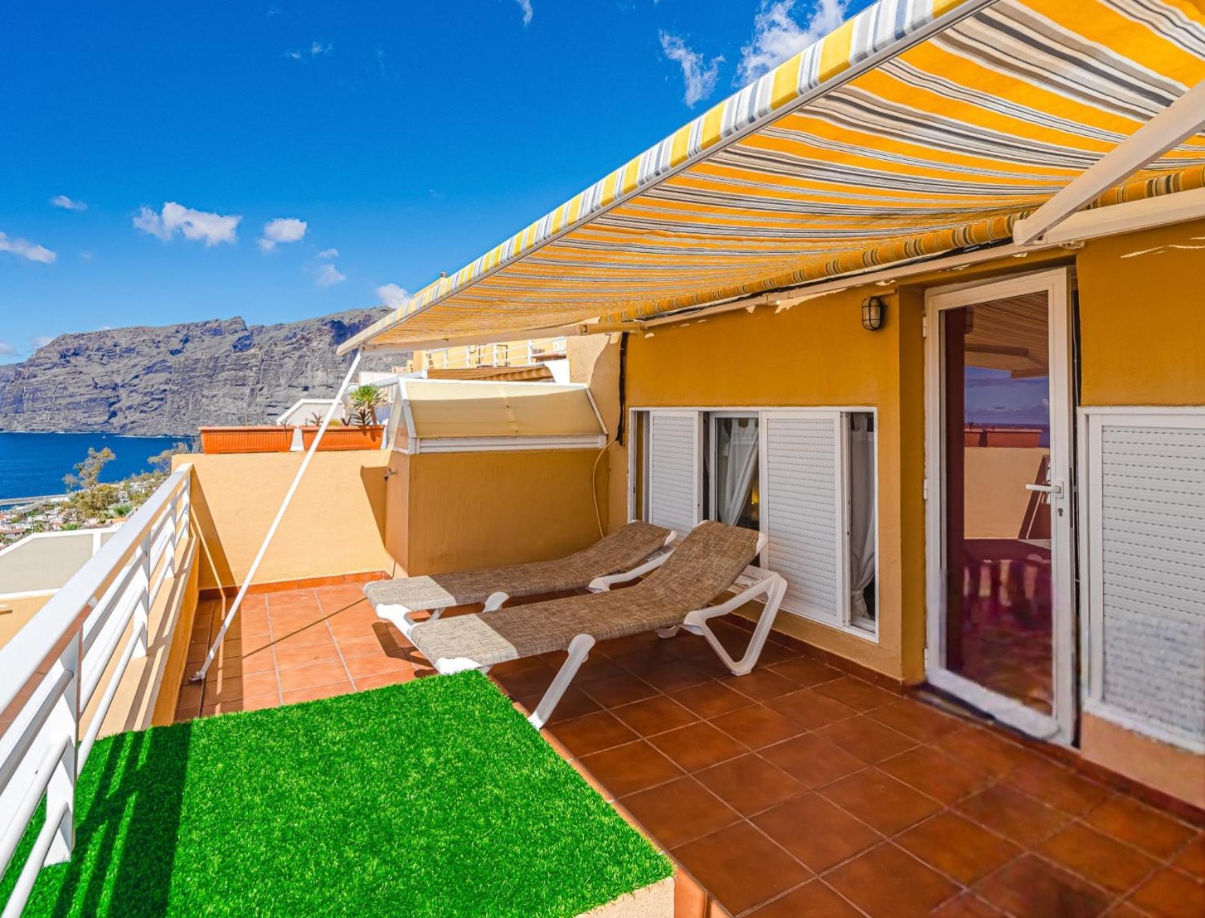 Panomaric Sea View - Sol Apartment Puerto de Santiago  Exterior photo